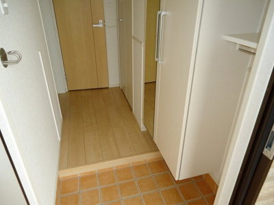 【玄関】 | ポーシェガーデン４