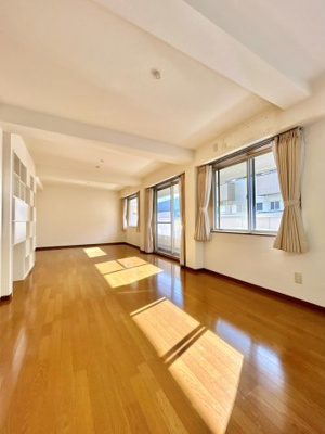 【居間・リビング】 | ラ・プリモーダ