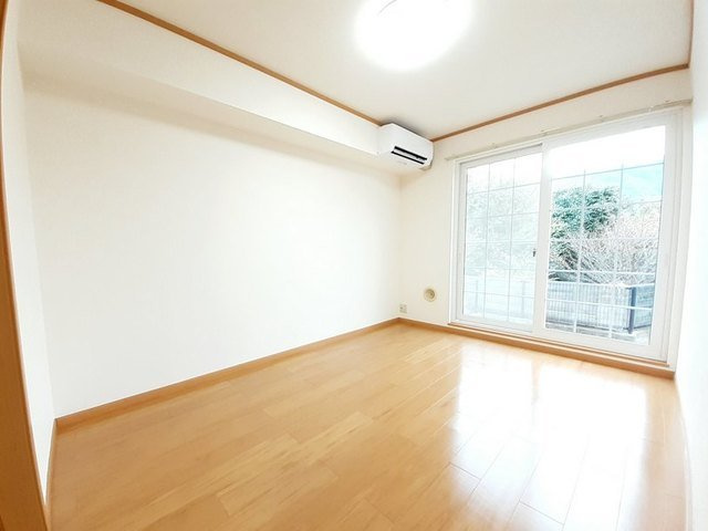 【その他】 | ジュネス・エテルノ