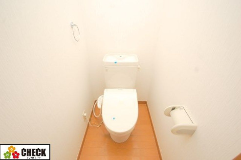 【トイレ】 | エクセルステージ・相田戸建（一部エクセルステージ駐車場） | 401号室（3DK）温水洗浄便座