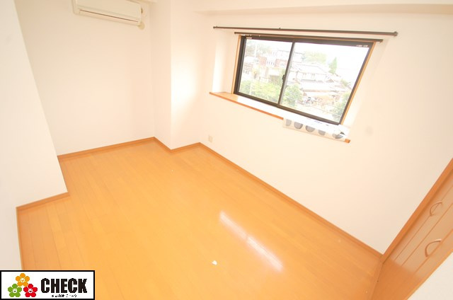 【洋室】 | エクセルステージ・相田戸建（一部エクセルステージ駐車場） | 401号室（3DK）クローゼット完備の洋室