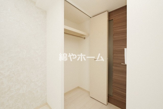 エステムコート難波サウスプレイスVIIIハイドの収納|専用の収納スペースです