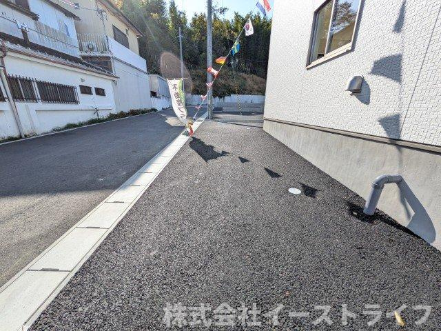 【新築戸建】　いわき市内郷小島町第2の駐車場|2号棟写真　カースペースです（1台駐車可能）