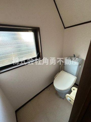平塚市広川　中古一戸建てのトイレ|1階トイレ