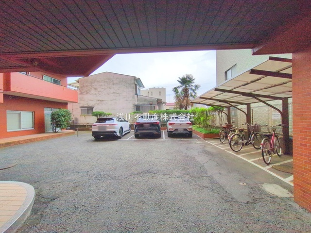 フジタ八王子マンションの駐車場|～駐車場空き要事前確認～