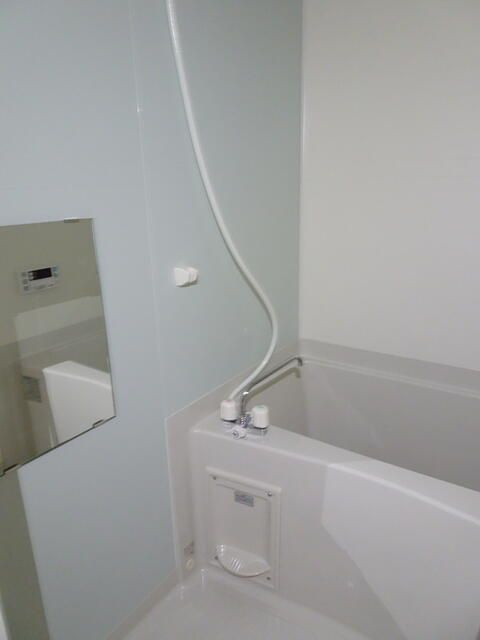 メルディア東大宮の浴室