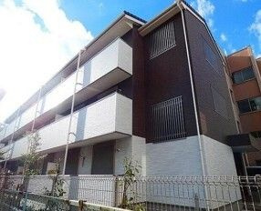 ロシェ・ルミエール・パレ