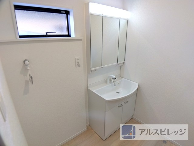新築/新座市片山２丁目　第12全1棟の独立洗面台