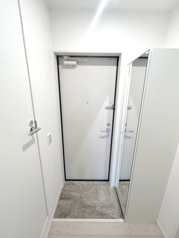 KLEISニシオオミヤの玄関|同施工参考写真となります