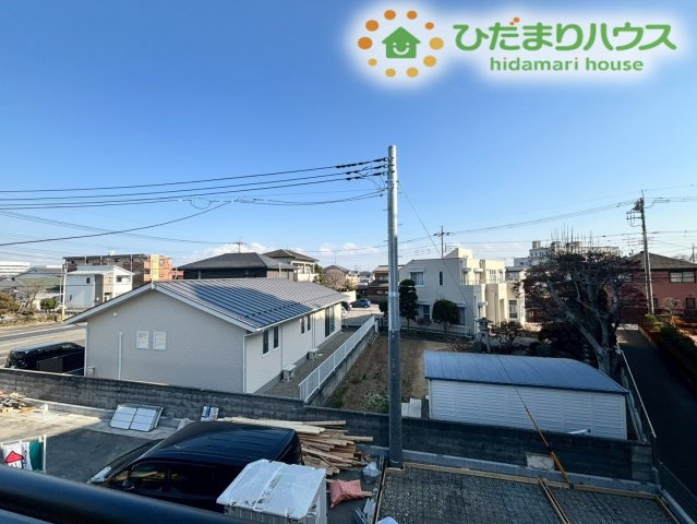 熊谷市万平町　第3　新築一戸建て　リーブルガーデン　01の展望|バルコニーからは、視界を遮るもののない開放的な眺望が広がります！
心地よい風が吹き抜け、季節の移ろいや夕焼けの空を眺めながらリラックスできます♪