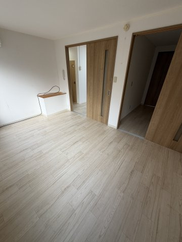 マンション平和の居間・リビング