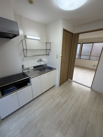 マンション平和の居間・リビング