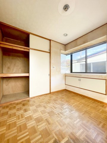 あきる野市舘谷　中古戸建の洋室