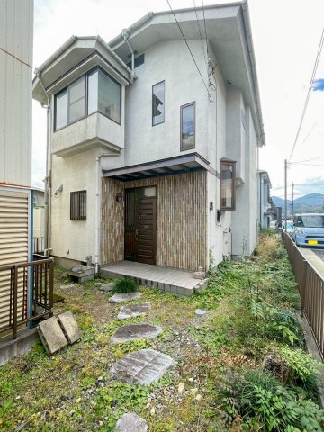 あきる野市舘谷　中古戸建の外観