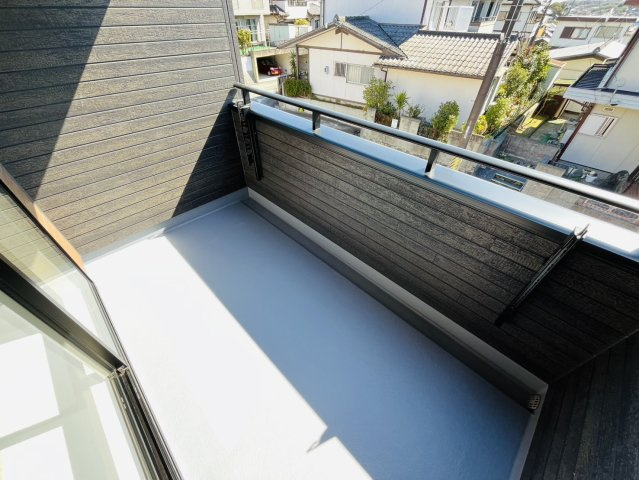 知多市南粕谷2丁目47番219『仲介手数料無料』新築戸建てのバルコニー