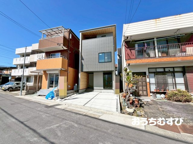 北区長喜町401(全1棟)の駐車場