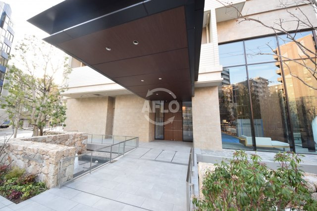 グランドメゾン上町台レジデンスタワーのエントランス|グランドメゾン上町台レジデンスタワー　エントランス