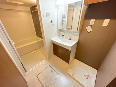 【洗面所】 | ストレリチア | 洗髪洗面化粧台