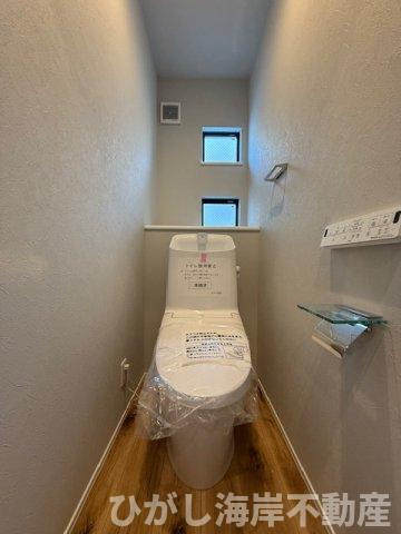 茅ヶ崎市柳島1丁目　新築未入居戸建　全12区画のトイレ|洗浄機能付きお手洗い