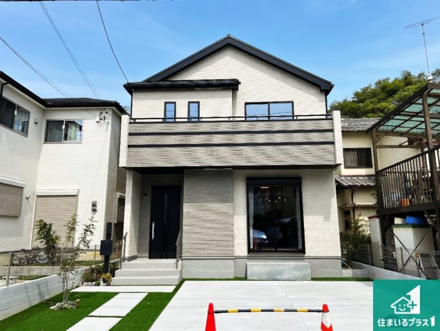 神戸市北区松が枝町　新築一戸建て