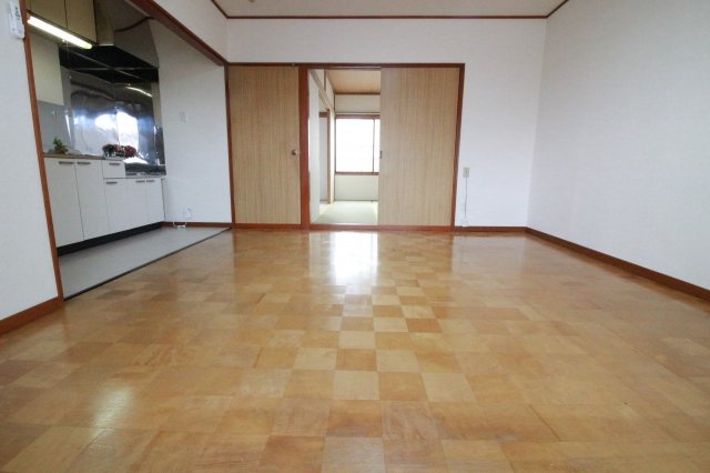 平田マンションの居間・リビング