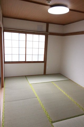 平田マンションの和室