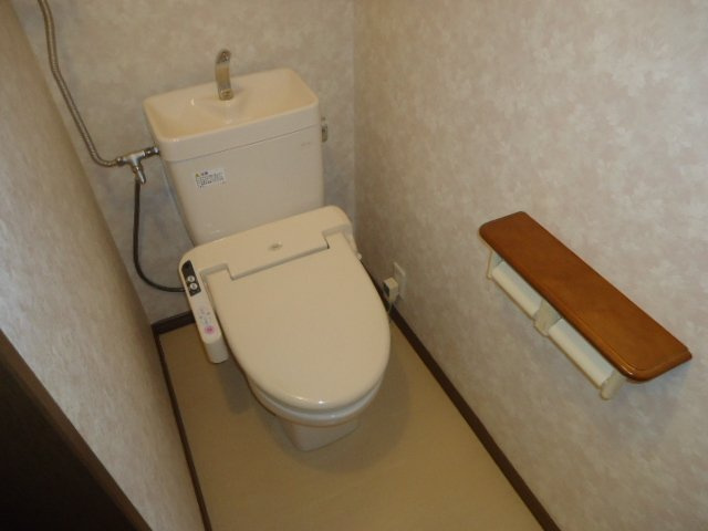 エスポワール富丘のトイレ|シャワー付トイレ