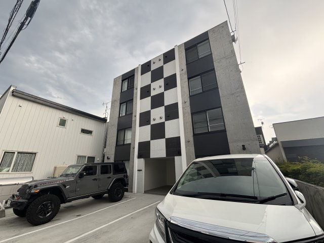 Living with Motoの外観