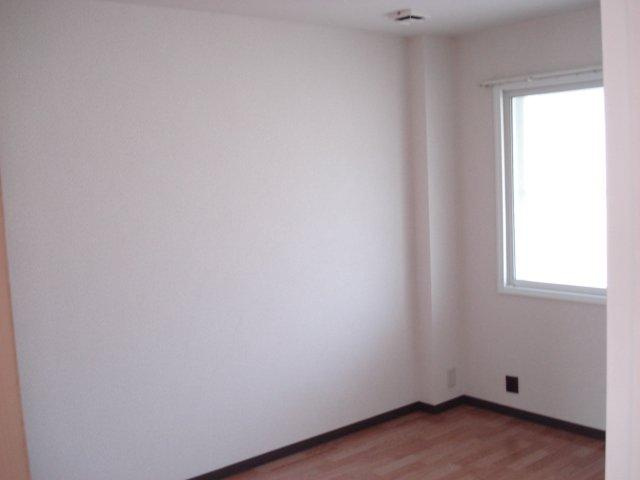 ハイツユートピアの内装|洋室