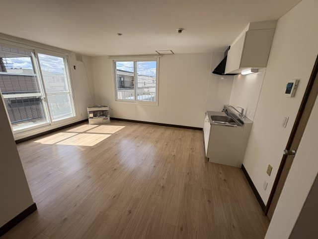 サカキパークの居間・リビング