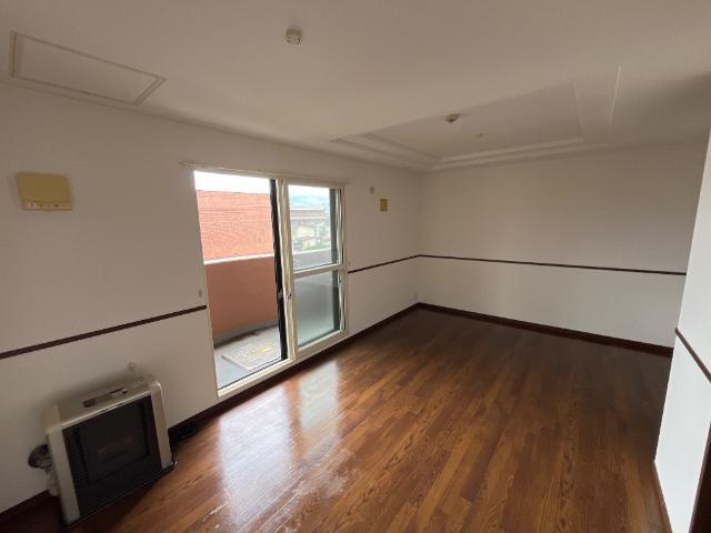 ハイム・エトワールＣの居間・リビング|リビング