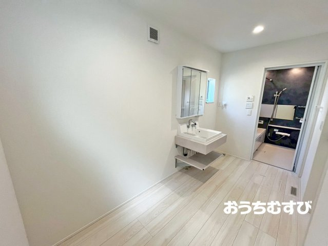 春日井市藤山台5丁目第1期(全2棟)の独立洗面台