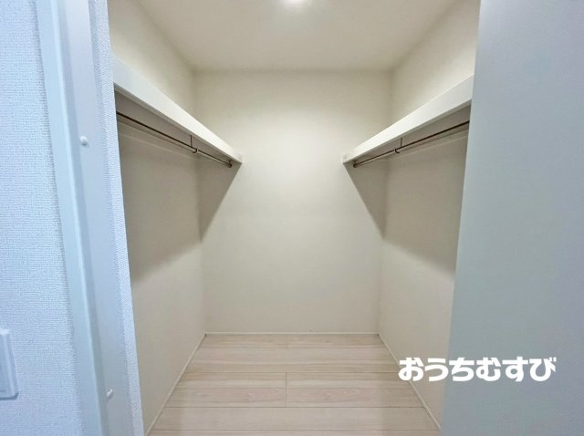 春日井市藤山台5丁目第1期(全2棟)の収納