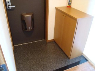 サン・ガーデンＢの玄関|玄関