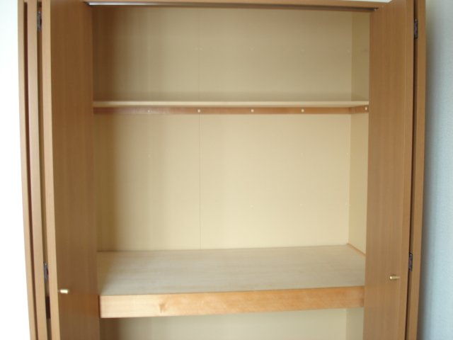 サン・ガーデンＢの収納|収納