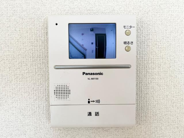 ディアベルジュ６０の内装|カメラ付インターホン