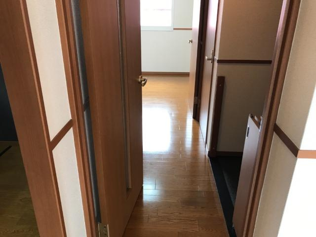 グランドール瑞穂の内装|廊下