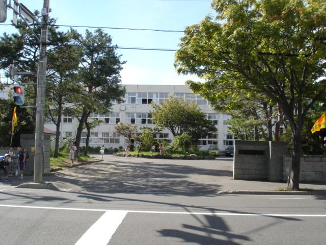 グランドール瑞穂の周辺|小学校まで640ｍ