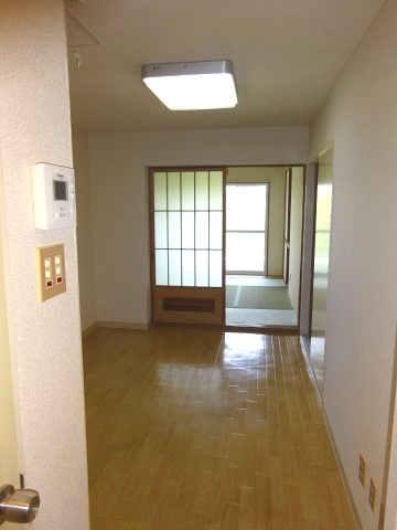 プレジデントハイムの居間・リビング|リビング