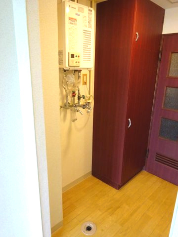 プレジデントハイムの設備|洗濯機置場、収納