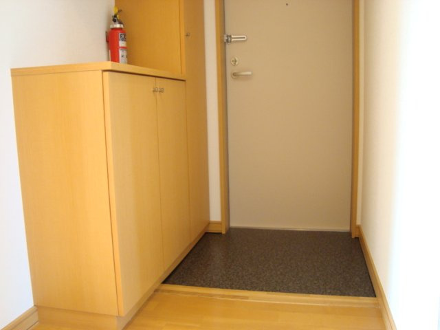 ロジェ福住の玄関|玄関