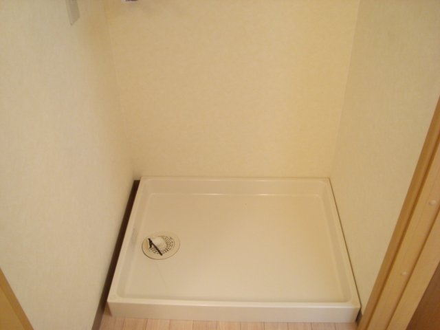 ロジェ福住のその他|洗濯機置場