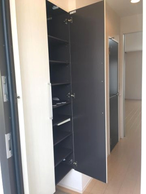 【玄関】 | セジュールモナリエ篠山 | 大きなシューズボックス♪