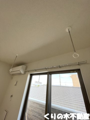 【設備】 | グランディール本町Ａ | 室内物干し