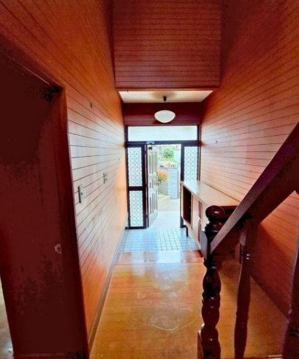 【中古】川越笠幡中古住宅の玄関|明るい玄関ホールです☆