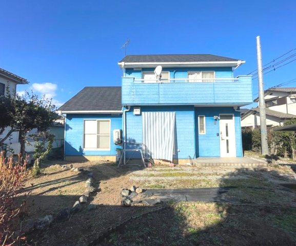 玉村町大字下新田　中古1749の外観|ナチュラルで飽きの来ないデザインは流行に左右されない家の形です。外構も綺麗に仕上がっています(^▽^)/