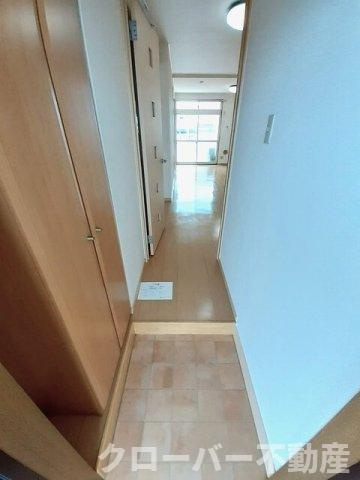 シャトレ苺Ａの玄関