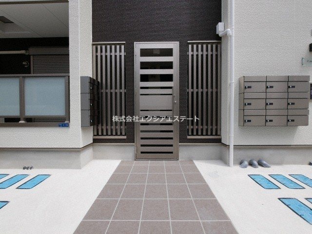 I maison Rolfのエントランス