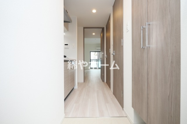S-RESIDENCE難波大国町dominaの玄関