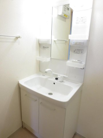 ルミナス名東　Ⅱの洗面所